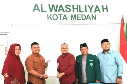Cut Putri Elda Vivi Bach Kepsek terpilih SMP Al Washliyah 8 Medan
