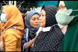 Keluarga sambut kedatangan jenazah Adzra Nabila di RSUD Bogor