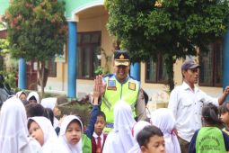 Kapolres Tebing Tinggi sosialisasi Program "Quick Wins" Ke SMPN I