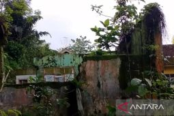 Bangun sekolah rusak, Pemkab Cianjur gandeng pengusaha dan perusahaan