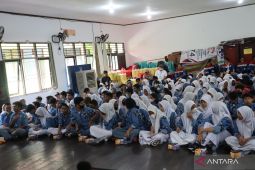 Manajemen Pertamina Balikpapan kunjungi SMAN 3 dan SMAN 8