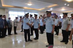 Kakanwil Kemenkumham Kalsel lantik 21 pejabat