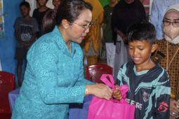 Dinsos - TP PKK Ambon salurkan bantuan nutrisi ke warga rentan, patut diapresiasi