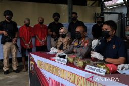 Tiga kilogram sabu dan 948 butir ekstasi dimusnahkan menggunakan mesin "incinerator"