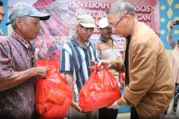 Ratusan tukang becak di Aceh Tengah terima subsidi pemerintah