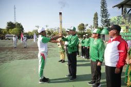 Bupati Tanah Bumbu terima kirap obor Porprov Kalsel