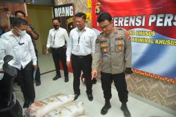 Pupuk Indonesia hentikan kerja sama kios nakal