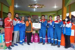 Pertamina salurkan bantuan korban banjir Kalibaru Banyuwangi