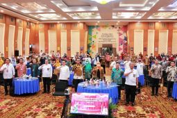 Rakor PKN II, Khofifah pesan percepat pemulihan ekonomi melalui potensi lokal