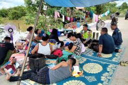 Warga terdampak banjir di Desa Nyogan Muaro Jambi masih mengungsi