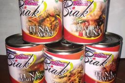 Biak kembangkan industri rumah produksi ikan kaleng tuna