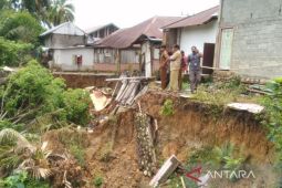 Mukomuko terima bantuan logistik bencana