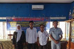 Samsat Malingping berkunjung di Desa Sukamanah sosialisasikan Pergub Nomor 24 Tahun 2022