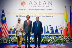 Presiden Joko Widodo dan Iriana hadiri pembukaan KTT ASEAN Kamboja