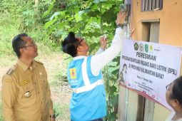 Lima desa Bengkayang dapat bantuan listrik Kementerian ESDM