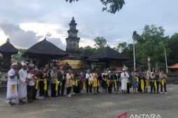 Forum THK wisata ke Pulau Serangan hasil pendanaan campuran