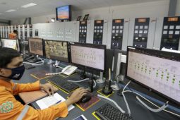 EBT jadi energi masa depan, PLN siap perkuat smart grid
