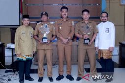 Bupati berikan apresiasi pembina Proklim Banjar