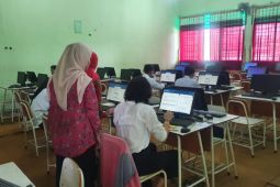 DPD FK PKBM Surabaya keberatan ANBK ulang dan susulan