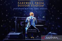 Pertunjukan Elton John "Farewell from Dodger Stadium"
