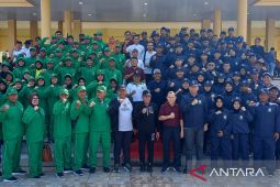 Gubernur lepas kontingen Pra-Popnas dan Pospenas Sumut