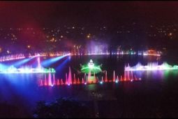 Enam kawasan wisata yang dikelola Pemkab Purwakarta ini akan kenakan tarif