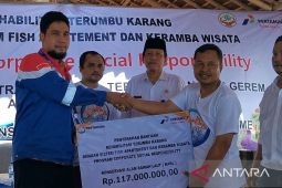 Peduli kelestarian biota laut, Pertamina rehabilitasi terumbu karang dan salurkan CSR