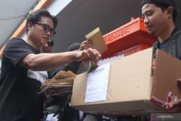 Aksi kirim surat massal Aremania