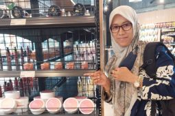 Dosen Unja kenalkan inovasi pelembab bibir dari getah buah jernang