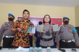 Polisi tangkap tiga pencuri uang ratusan juta rupiah