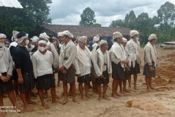 Relawan gelar penapisan tuberkulosis di pemukiman Suku Badui Lebak