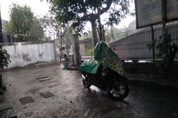 BMKG prakirakan sebagian besar kota di Indonesia akan hujan hari ini