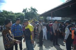 TPID Kalbar dan Pemkab Sambas berkolaborasi mitigasi inflasi dengan pasar murah