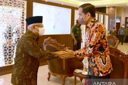 Presiden Jokowi dan Wapres Ma'ruf bertemu di Lanud Adi Soemarmo Boyolali