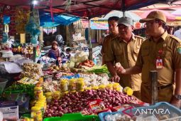 Disdag klaim harga bahan pokok di Tapin stabil