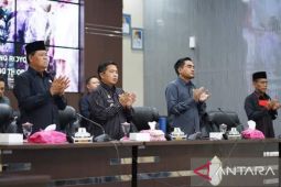 Perda retribusi penggunaan tenaga kerja asing di Banjarmasin disahkan