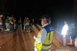 Jokowi minta Menteri PUPR cepat atasi  dampak gempa di Cianjur