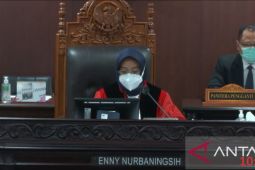Ibu rumah tangga asal Lampung gugat Undang-Undang Perlindungan Anak ke MK