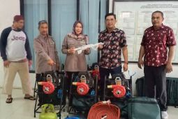 Kaltim dapat bantuan 24 paket alat pemadam  kebakaran perkebunan