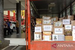 Pemprov Sumbar kirim 1,5 ton rendang bagi korban gempa Cianjur