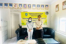Jasa Raharja Banten sosialisasikan program bebas denda pajak di Desa Puloampel, Kabupaten Serang
