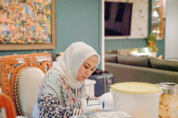 Bupati Karawang berharap kenaikan investasi berdampak pengembangan UKM