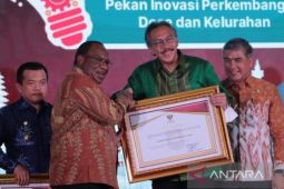 Pj Gubernur Babel raih Upakarya Wanua Nugraha 2022 Kemendagri