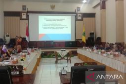 Uji publik tiga Ranperda HSU diikuti stakeholder dan perwakilan mahasiswa