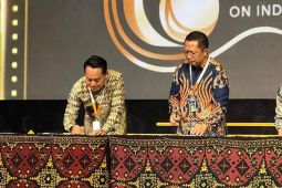 HCML Tandatangani HOA dengan PLN dan PGN