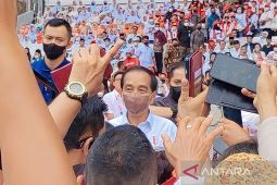 Jokowi ajak pendukungnya berdoa bagi korban gempa Cianjur