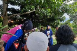 Kisah bayi Kades Ciputri selamat dari gempa Cianjur