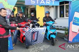 Dukung Era Kendaraan Listrik, PLN Babel Gelar Touring Motor Listrik