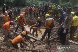 Pakar: Makanan gizi lengkap dibutuhkan pengungsi di Cianjur