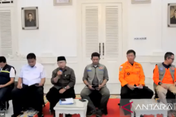 Butuh tenda-tenda ukuran kecil bagi pengungsi, sebut Bupati Cianjur